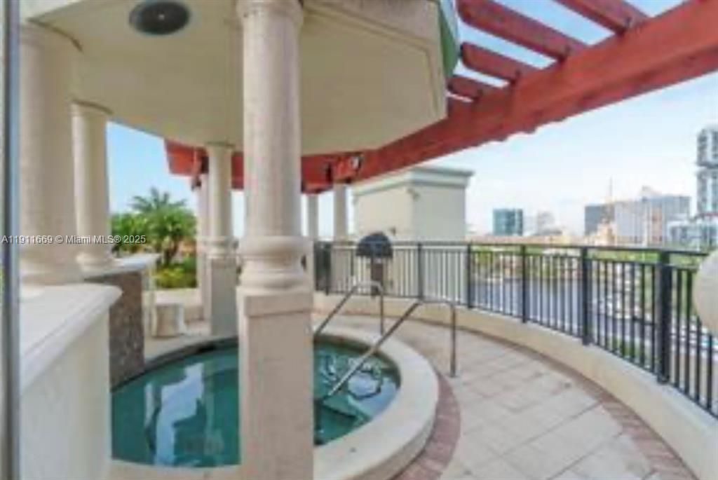 610 W Las Olas Blvd, Unit 313N, Fort Lauderdale, FL 33312 Photo