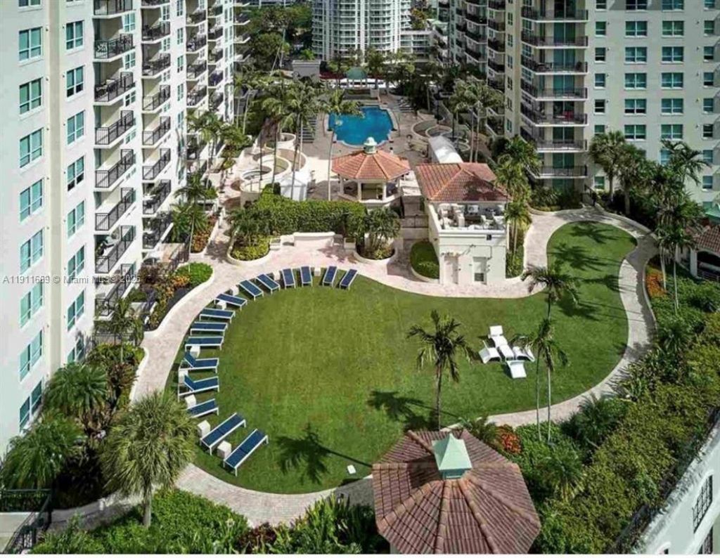 610 W Las Olas Blvd, Unit 313N, Fort Lauderdale, FL 33312 Photo
