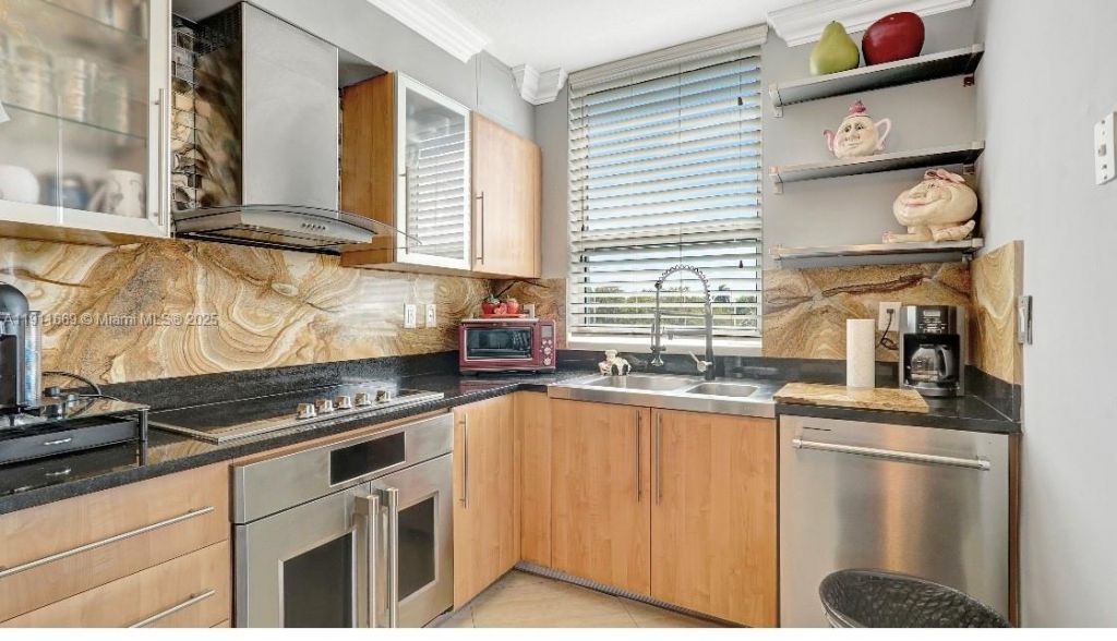 610 W Las Olas Blvd, Unit 313N, Fort Lauderdale, FL 33312 Photo