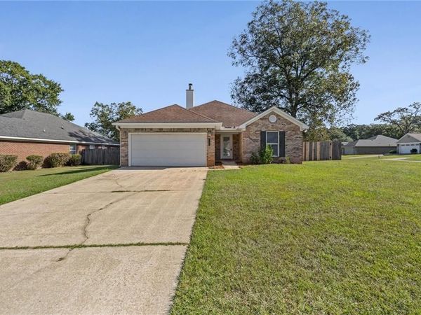 11900 Liberty Drive S, Mobile, AL 36608