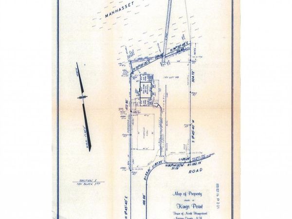 33 Harbour Road, Great Neck, NY 11024