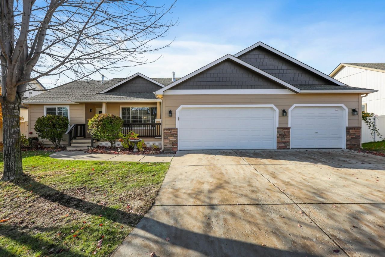 5103 N Mcintosh Ct, Spokane, WA 99206 Main Photo