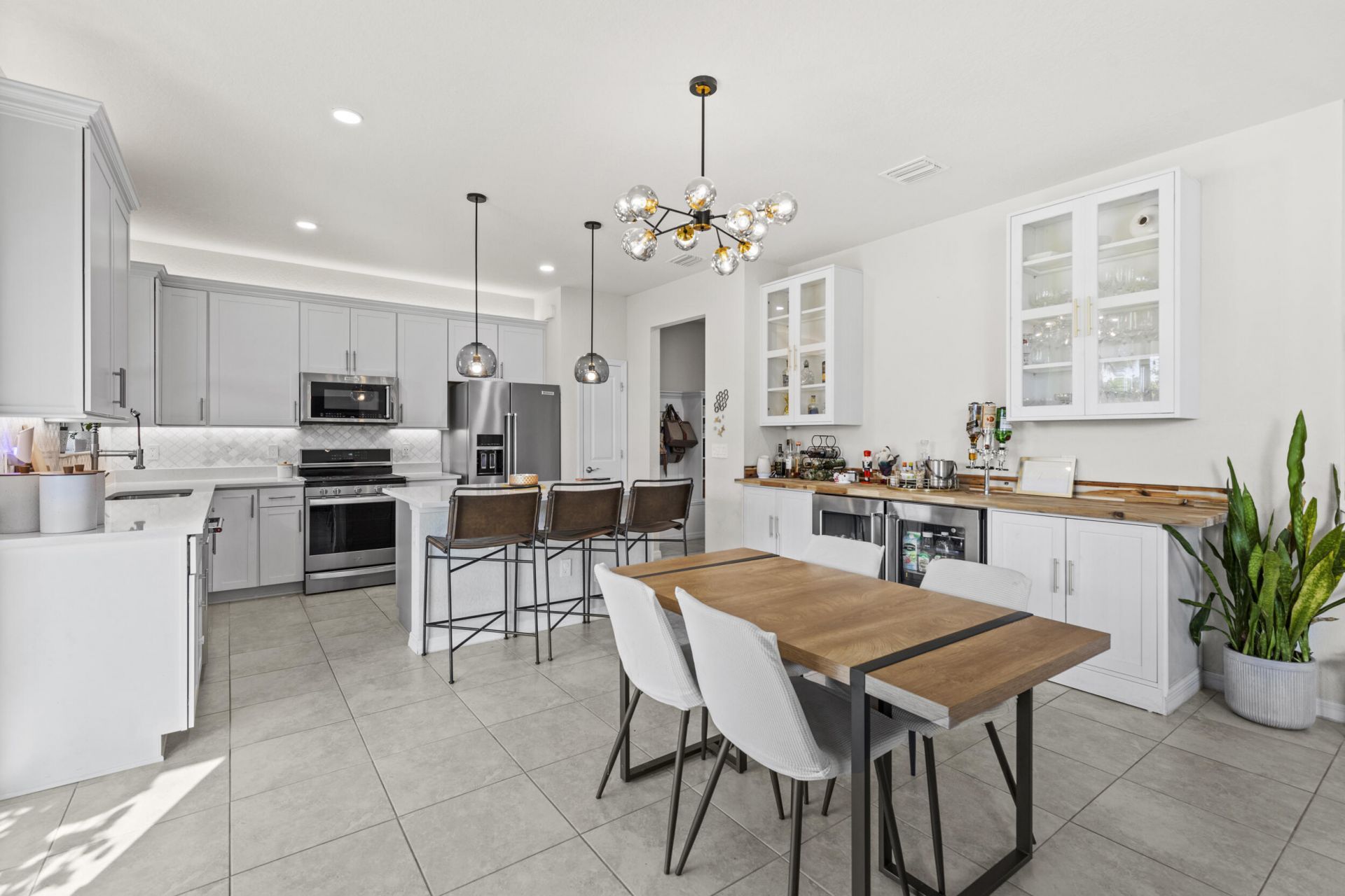 12384 SW Myrtle Oak Drive, Port Saint Lucie, FL 34987 Photo