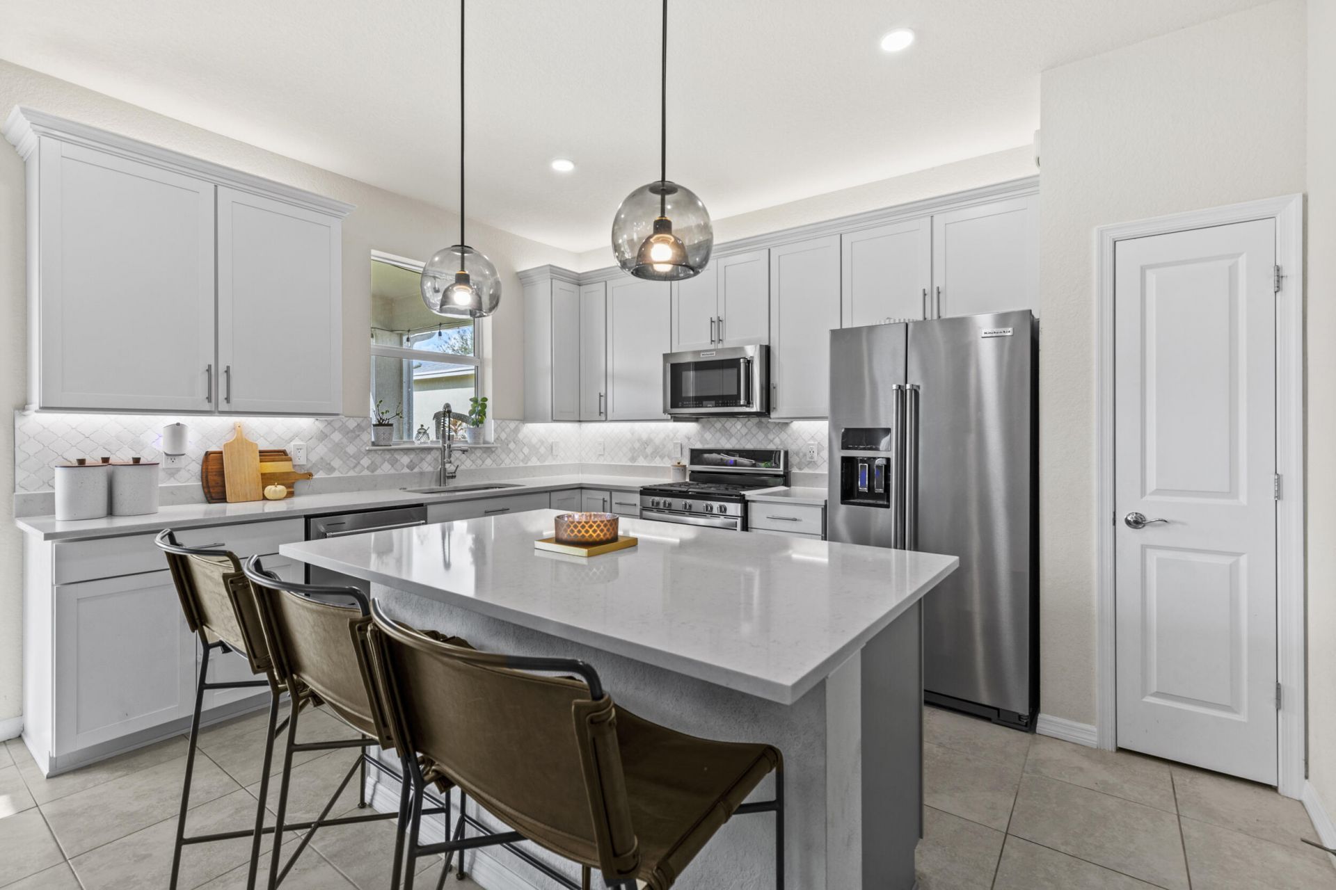 12384 SW Myrtle Oak Drive, Port Saint Lucie, FL 34987 Photo