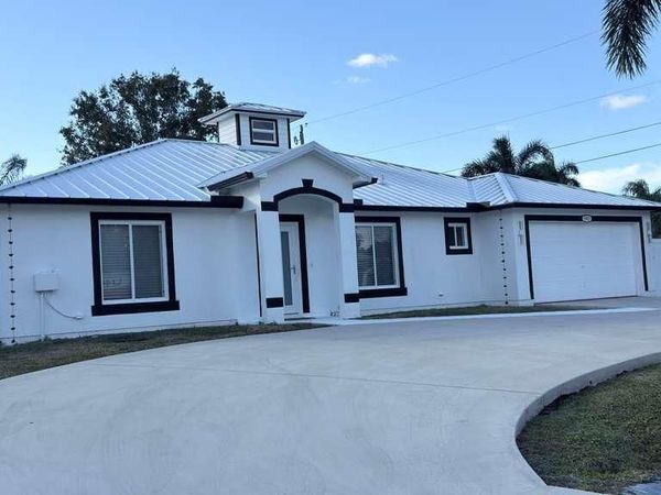 5403 NW Chicopa Street, Port Saint Lucie, FL 34983