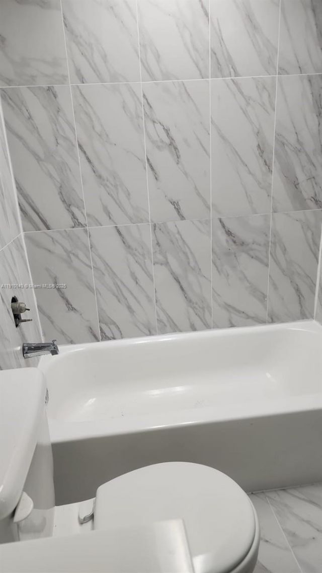 7900 S Colony Cir S, Unit 304, Tamarac, FL 33321 Photo