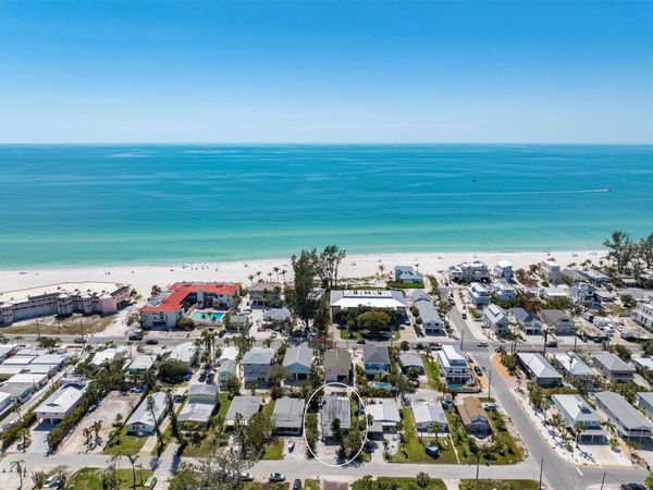 2714 AVENUE C, HOLMES BEACH, FL 34217