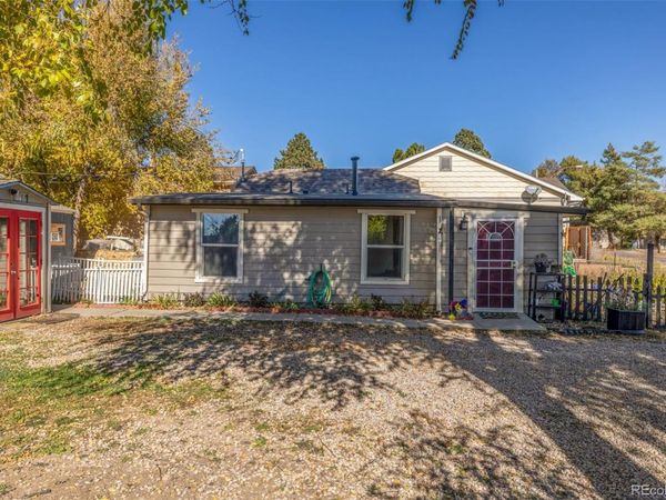 1679 Robb Street, Lakewood, CO 80215