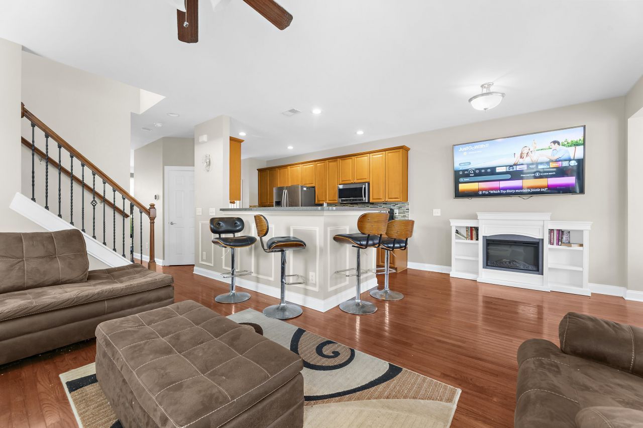 9307 Sweetbay Court Photo 12