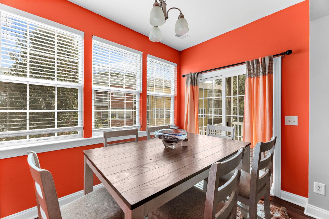 9307 Sweetbay Court Photo 18