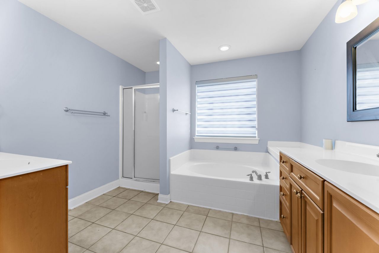 9307 Sweetbay Court Photo 26