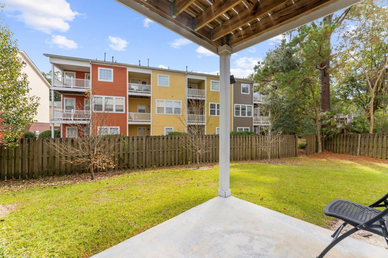 9307 Sweetbay Court Photo 35