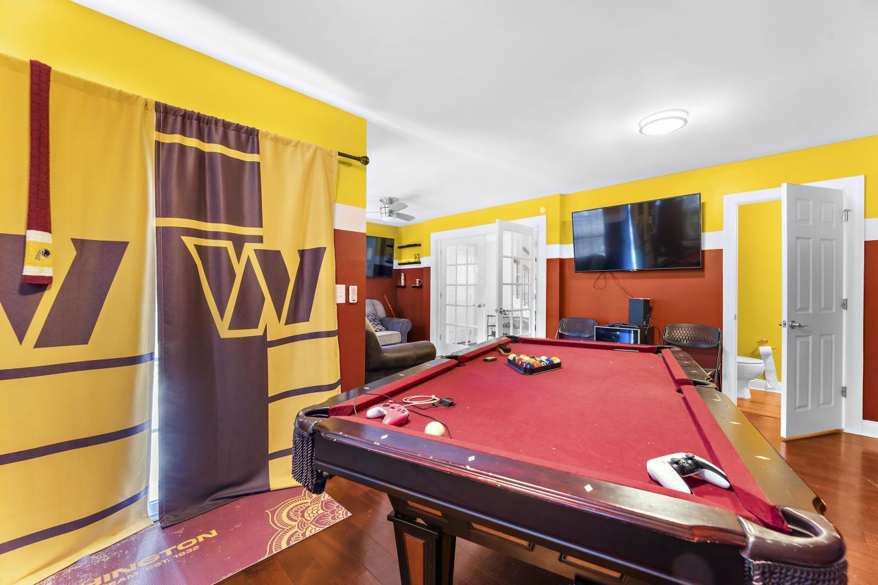 9307 Sweetbay Court Photo 6