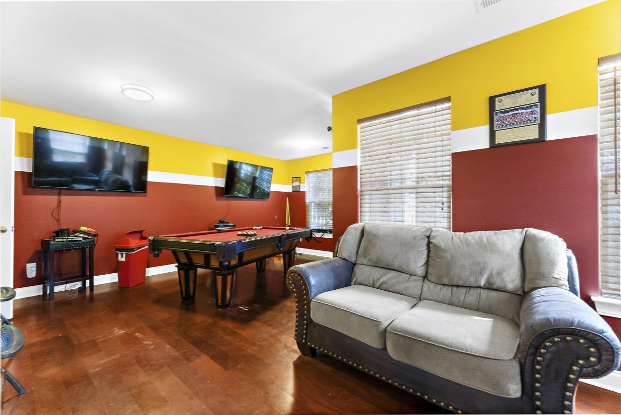 9307 Sweetbay Court Photo 7