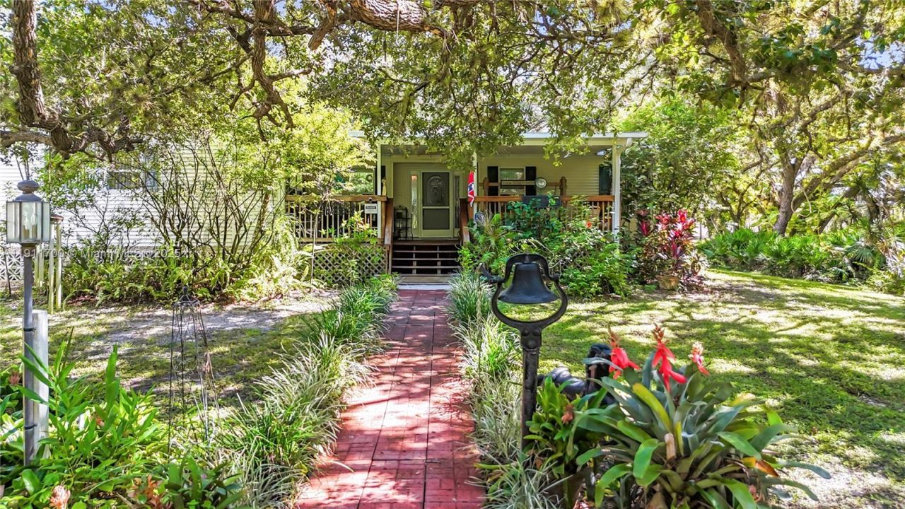 1432 Silver Lake Rd, Moore Haven, FL 33471 Photo