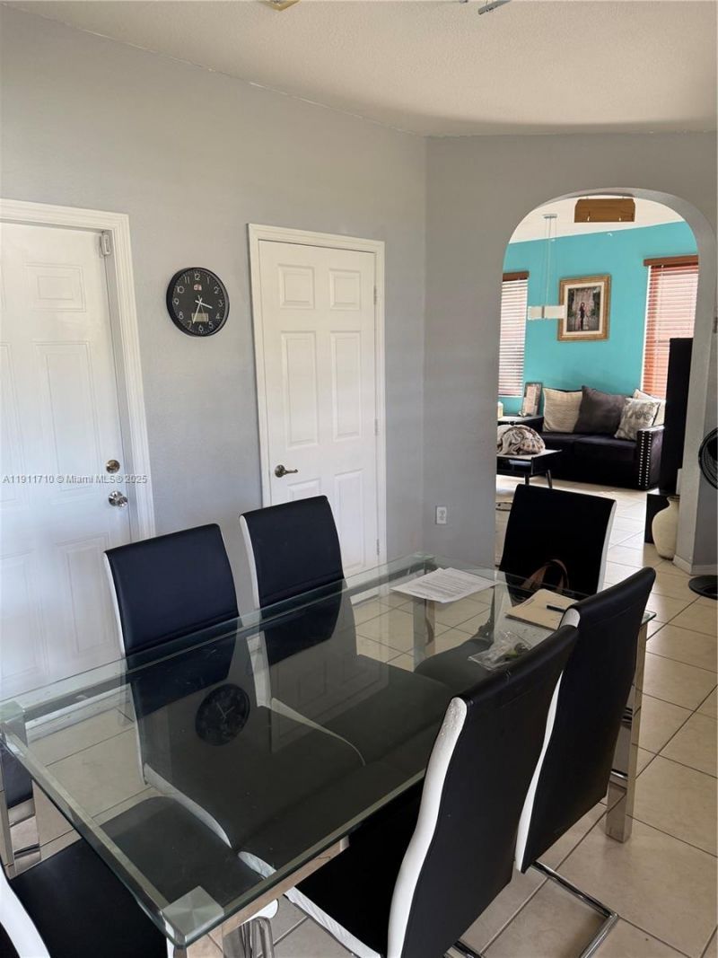 27450 SW 138th Path, Homestead, FL 33032 Photo