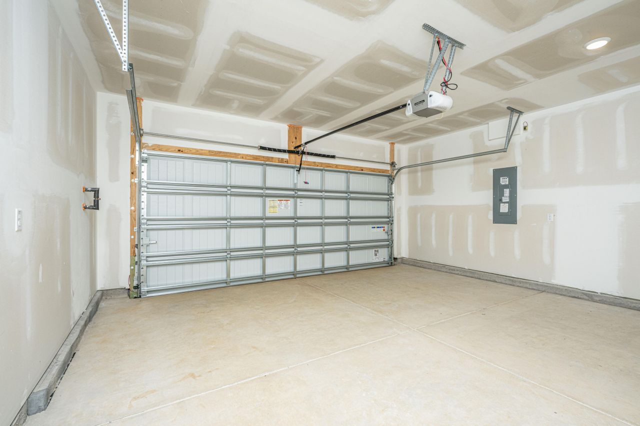 117 Royal Cainhoy Way Photo 32