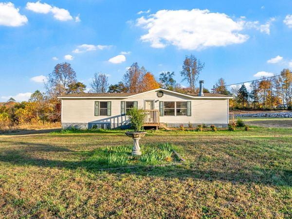 2804 Highway 49 E, Charlotte, TN 37036