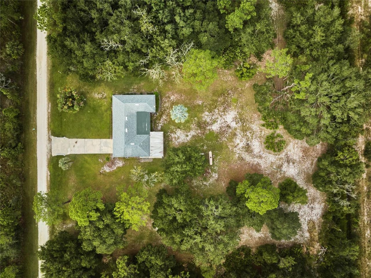 3870 Azalea Drive, Indian Lake Estates, FL 33855 Photo