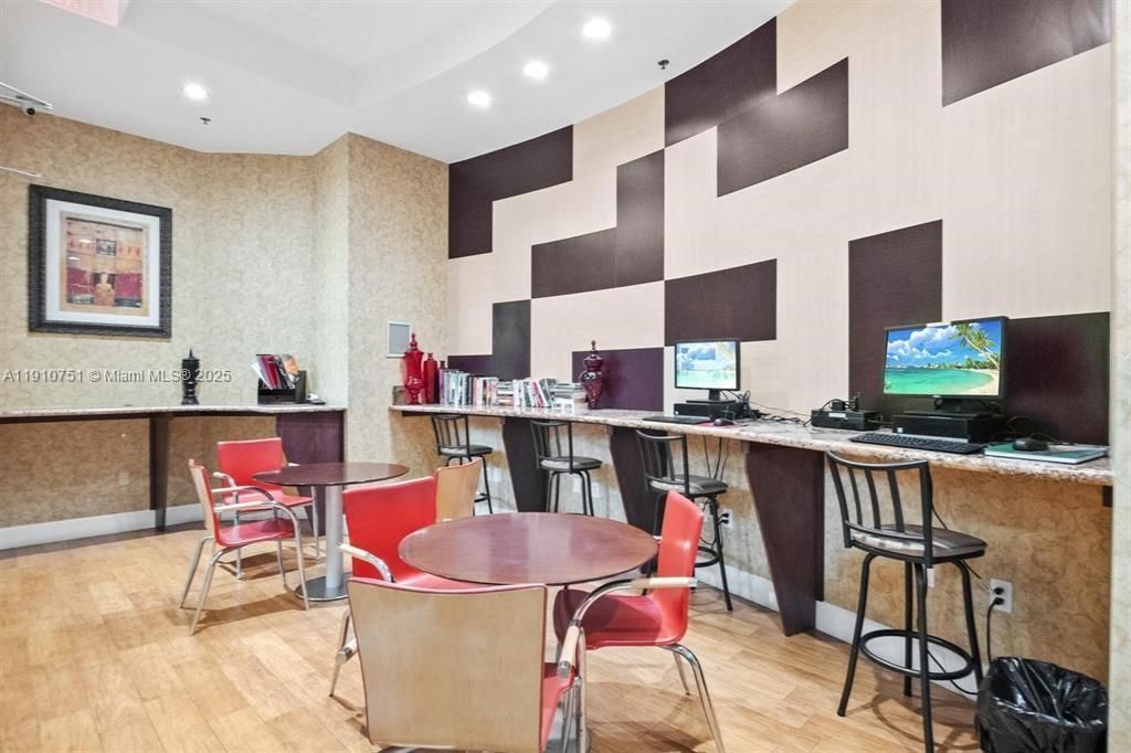 1830 Radius Dr, Unit 1119, Hollywood, FL 33020 Photo