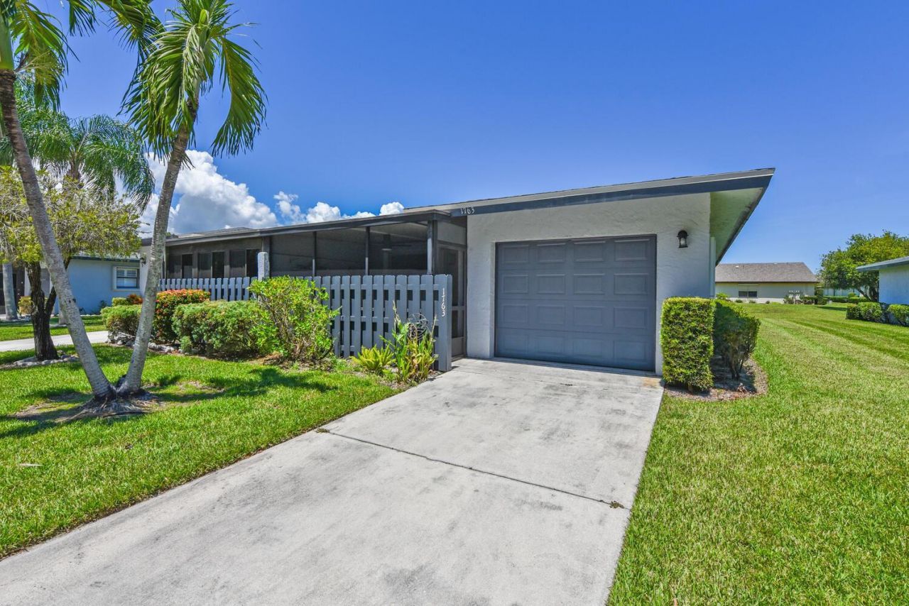 1763 S Dovetail Drive, Fort Pierce, FL 34982 Photo