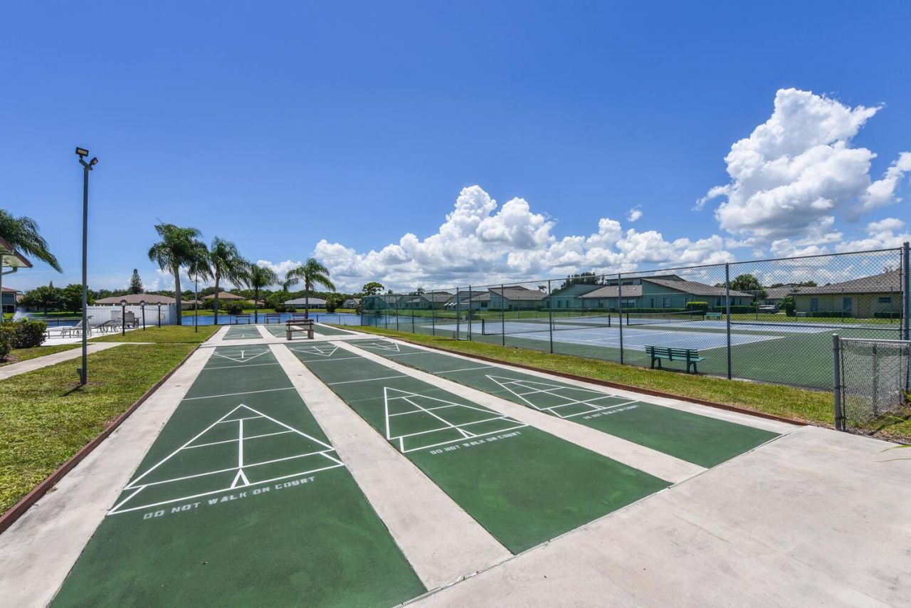 1763 S Dovetail Drive, Fort Pierce, FL 34982 Photo