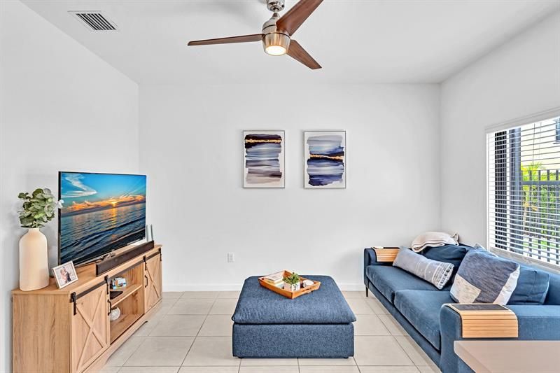 4668 Banker Terrace, Davie, FL 33314 Photo