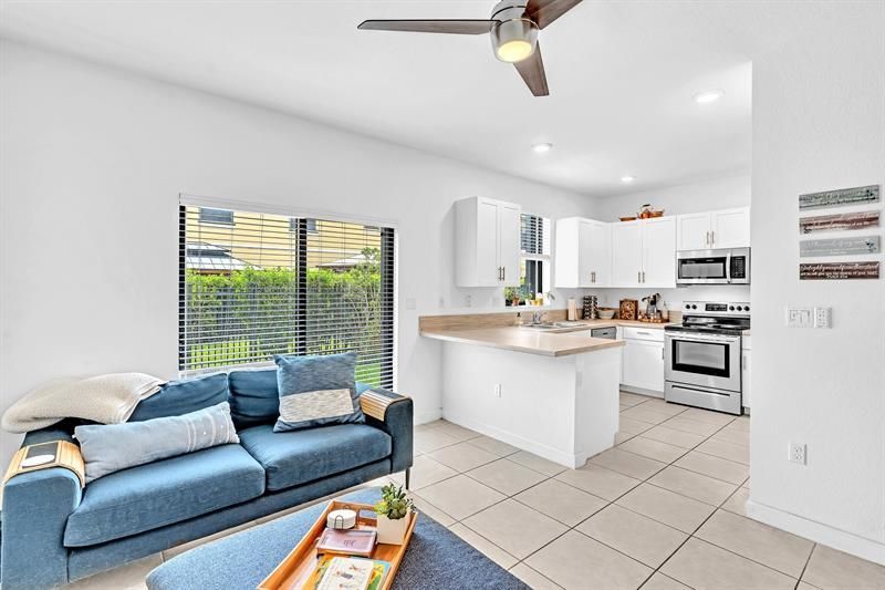 4668 Banker Terrace, Davie, FL 33314 Photo