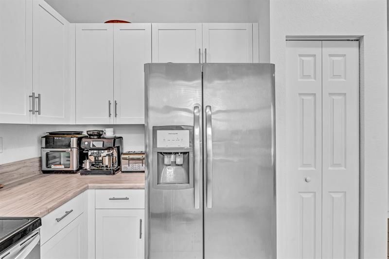 4668 Banker Terrace, Davie, FL 33314 Photo