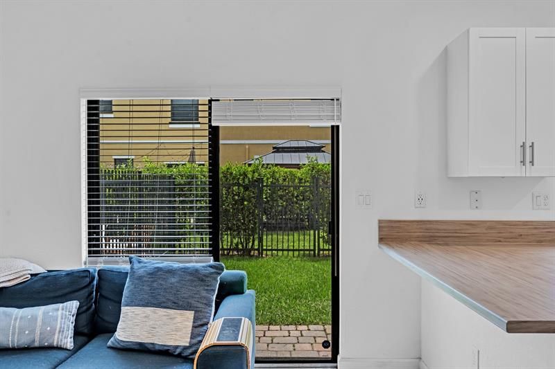 4668 Banker Terrace, Davie, FL 33314 Photo