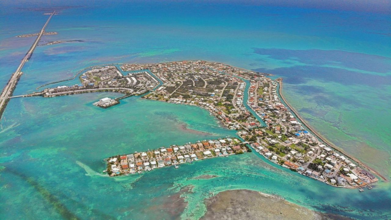 322 E Seaview Drive, Duck, FL 33050 Photo