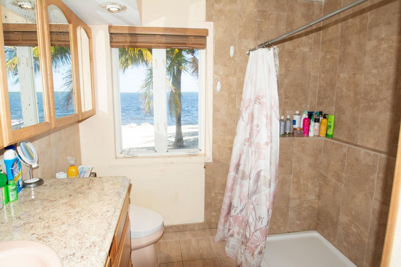 31364 Avenue J, Big Pine Key, FL 33043 Photo