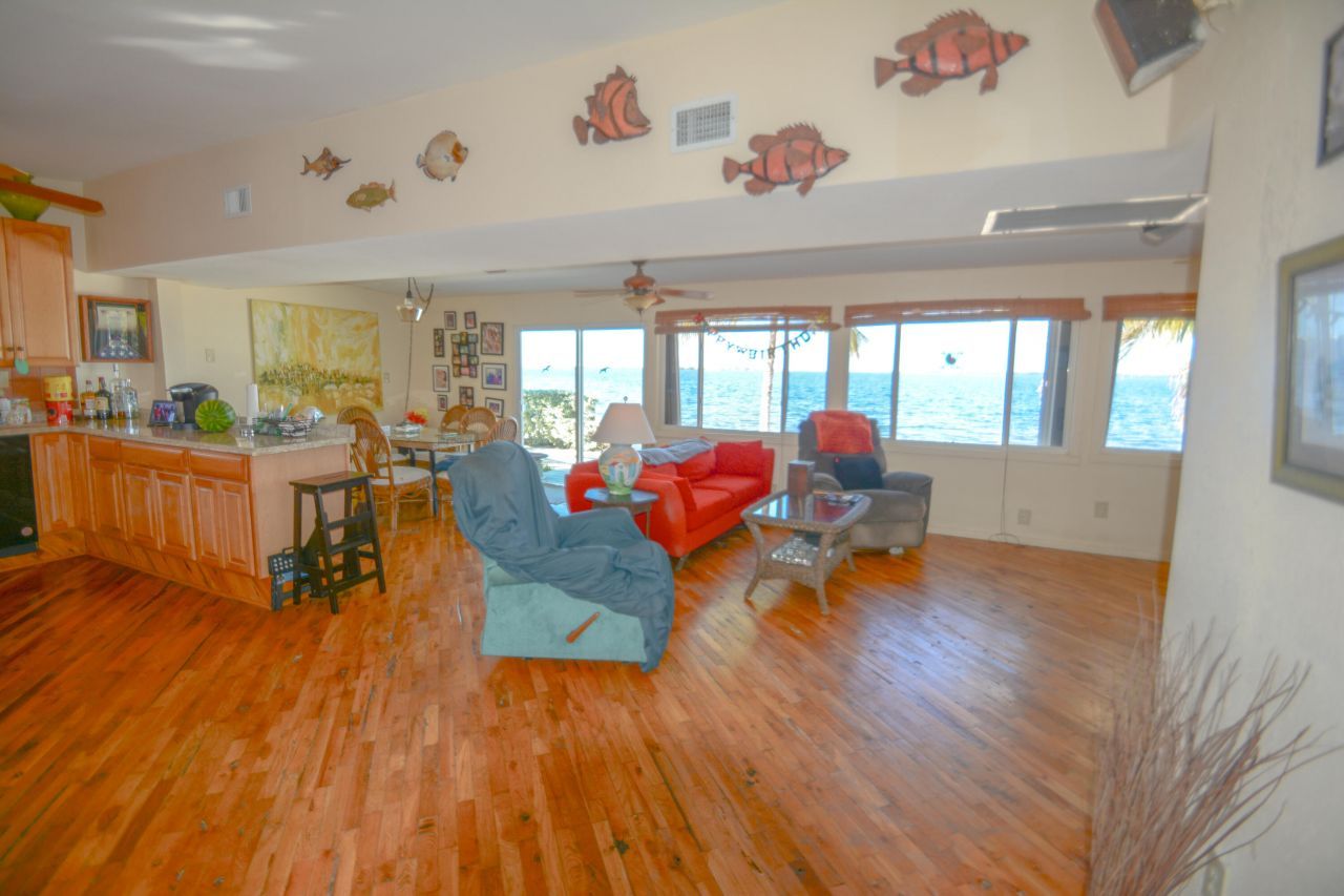 31364 Avenue J, Big Pine Key, FL 33043 Photo