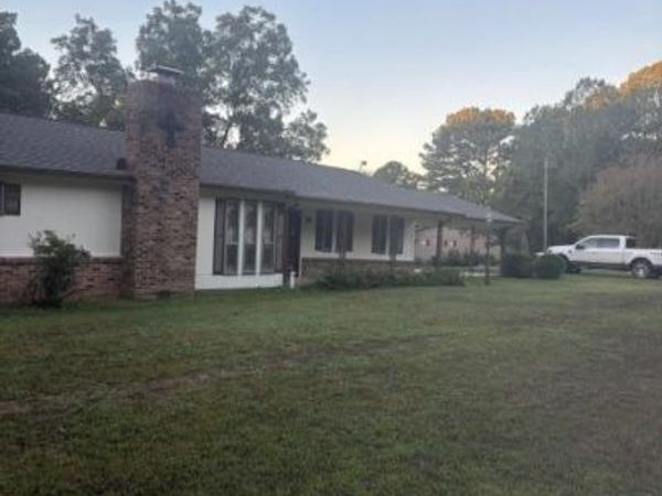 23 Lake Side, Pope, MS 38658