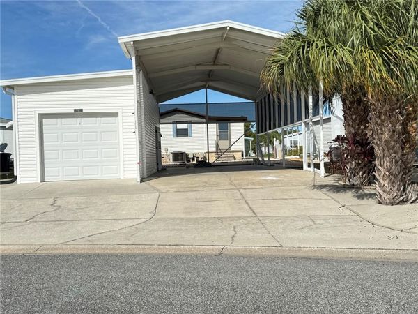 35103 JADE DRIVE, ZEPHYRHILLS, FL 33541