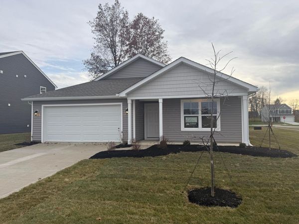 60 Cider Mill Drive, Ashville, OH 43103