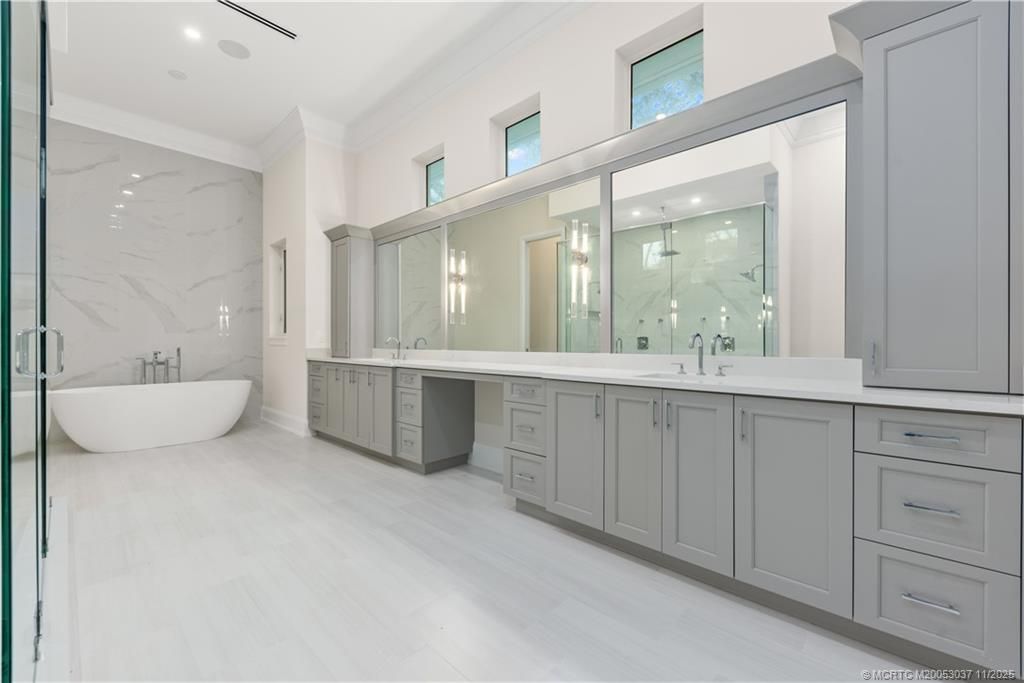 505 SE Saint Lucie Boulevard, Stuart, FL 34996 Photo