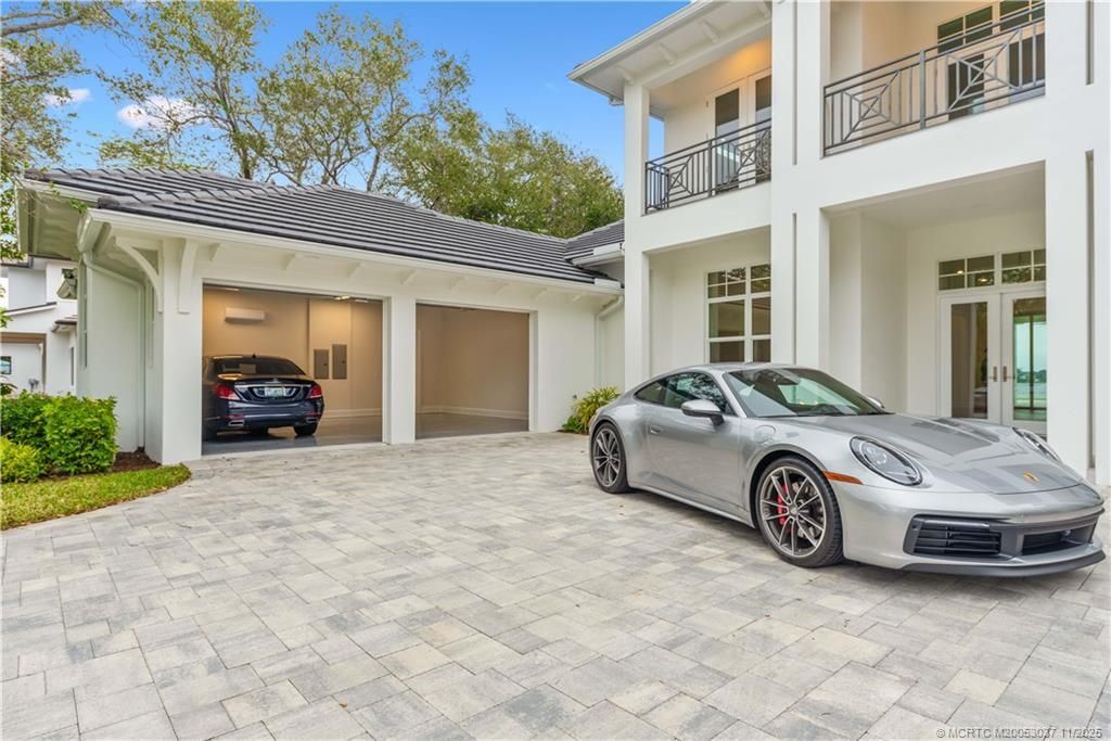 505 SE Saint Lucie Boulevard, Stuart, FL 34996 Photo