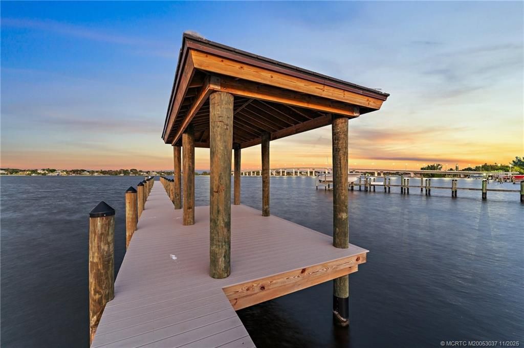 505 SE Saint Lucie Boulevard, Stuart, FL 34996 Photo