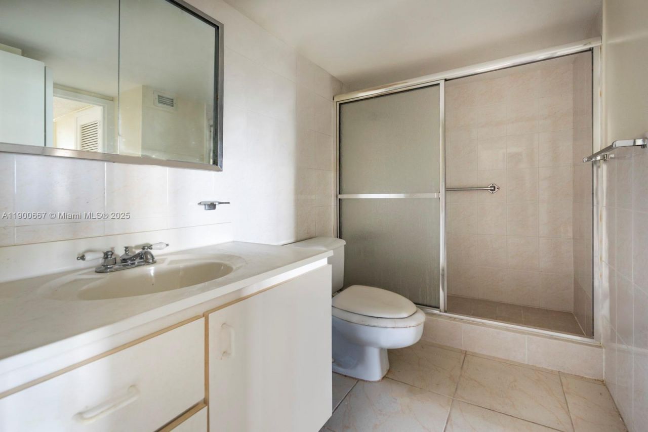 2030 S Ocean Dr, Unit 1002, Hallandale Beach, FL 33009 Photo