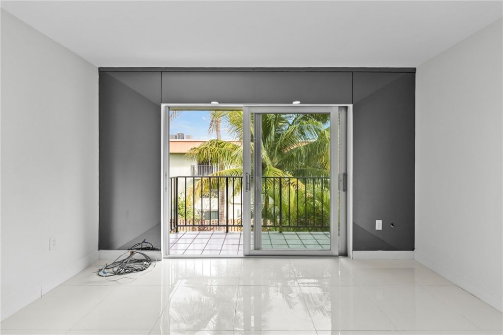 809 W Oakland Park Boulevard, Unit K12, Fort Lauderdale, FL 33311 Photo