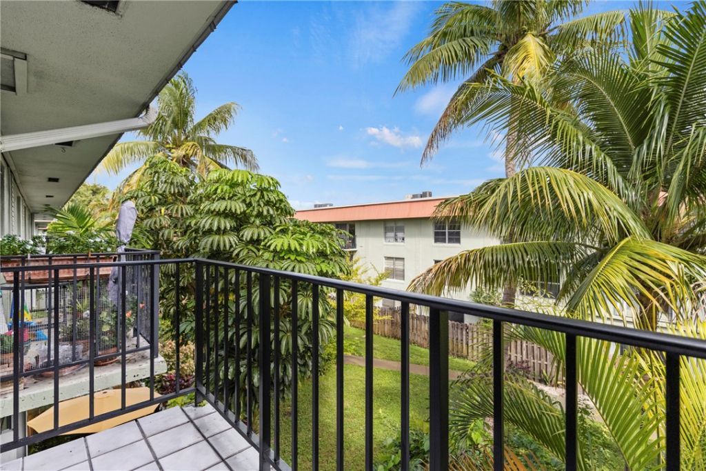 809 W Oakland Park Boulevard, Unit K12, Fort Lauderdale, FL 33311 Photo