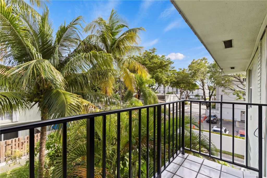 809 W Oakland Park Boulevard, Unit K12, Fort Lauderdale, FL 33311 Photo