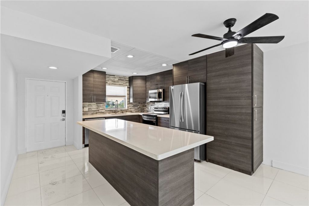 809 W Oakland Park Boulevard, Unit K12, Fort Lauderdale, FL 33311 Photo