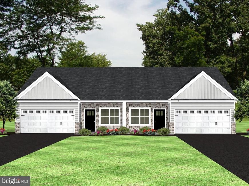 112 Hillard Field, Lancaster, PA 17603 Main Photo