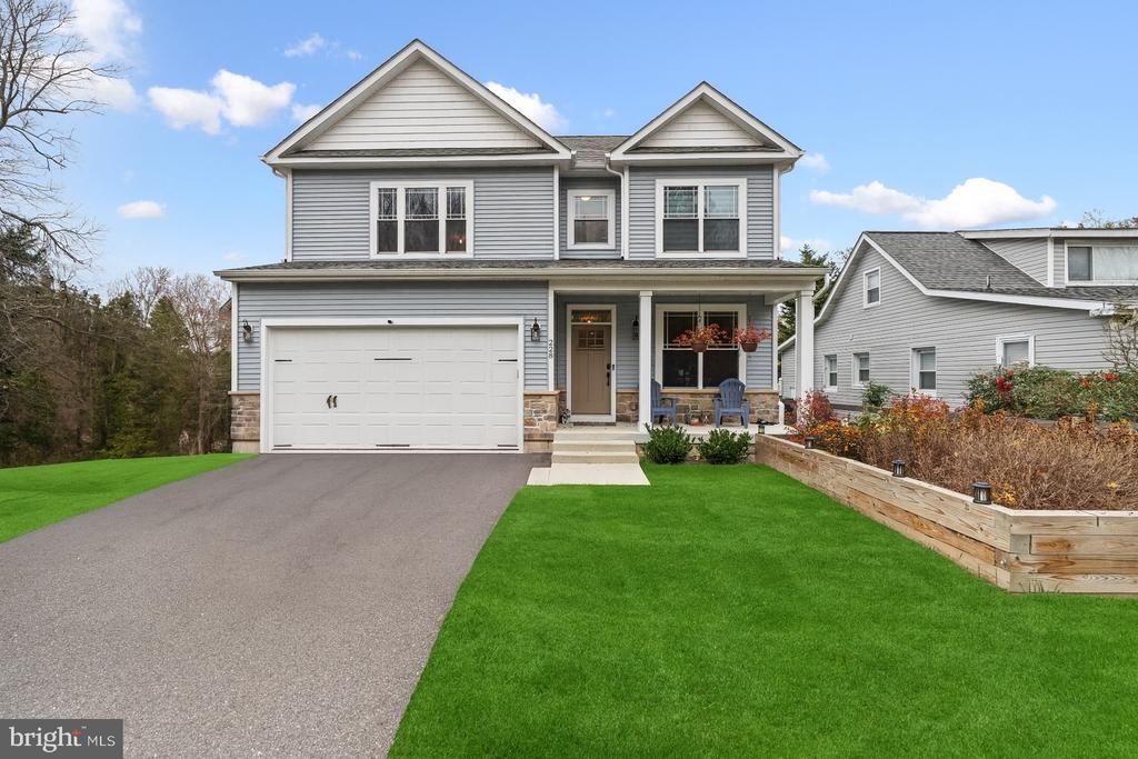 596 A West Drive, Severna Park, MD 21146 Main Photo