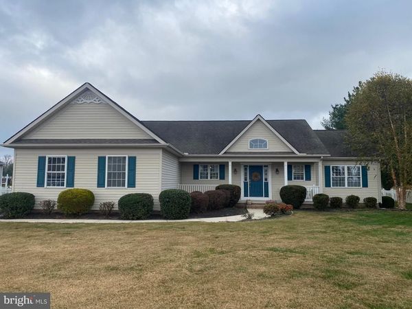 13 FAIRWAY AVENUE, GEORGETOWN, DE 19947