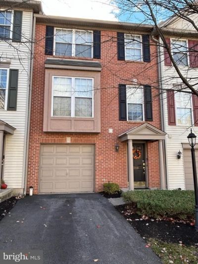 208 September Way, Unit 43G, York, PA 17403 Main Photo