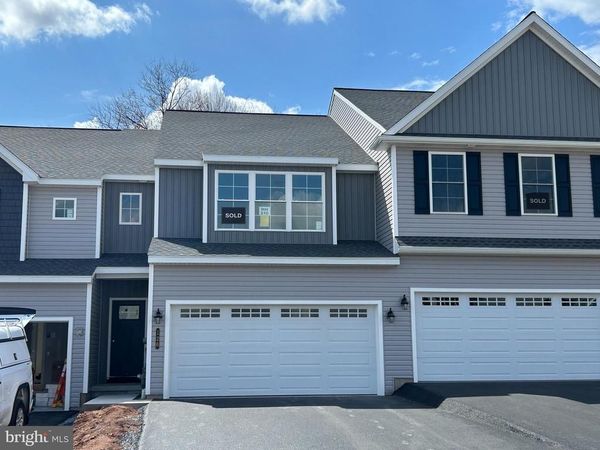 126 MAGNOLIA DRIVE, MIDDLETOWN, PA 17057