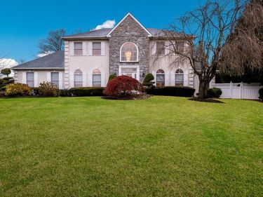 15 LORI LANE, HUNTINGDON VALLEY, PA 19006